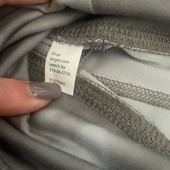 Champion Tie-Dye Cropped Activewear Leggings, Size M - Picture 12 of 12